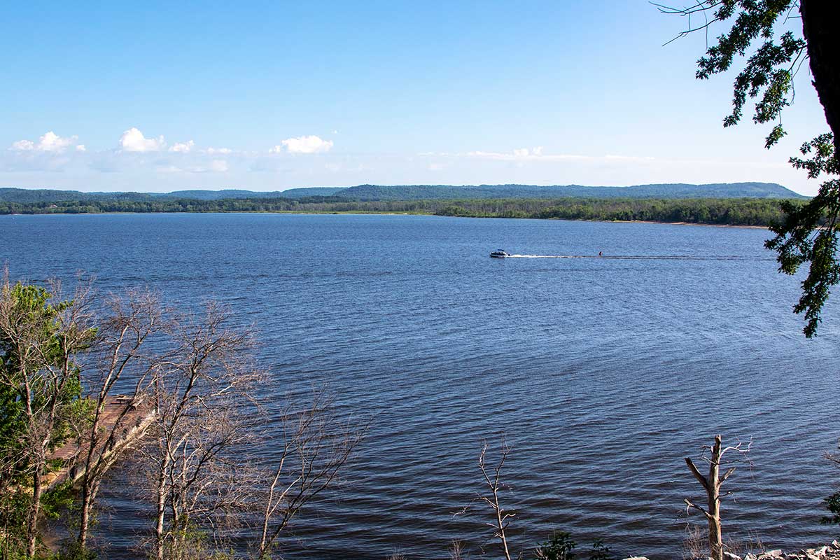 Exploring Lake Pepin – Bending River Cove